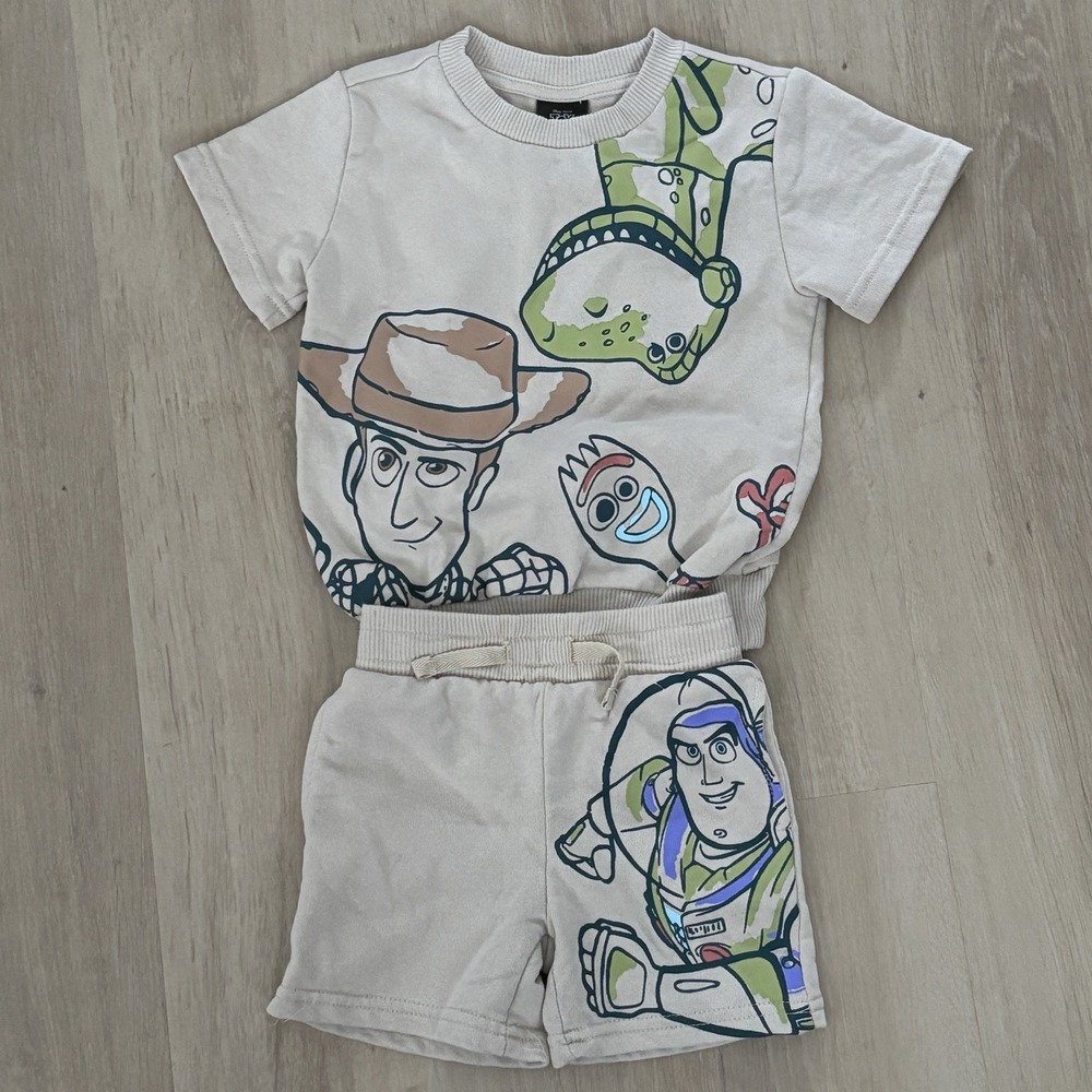 Toy‎ Story Buzz Lightyear Shorts Set Size 3T